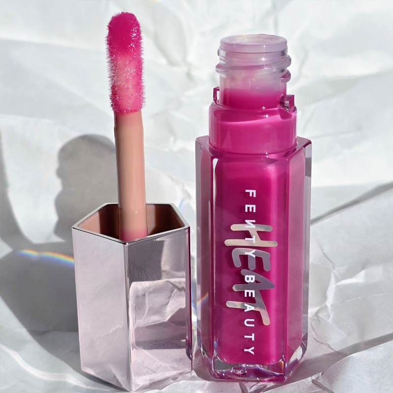 Lucidalabbra Multicolore Fenty - Fenty Beauty Makeup Highlighter recensione e prezzo